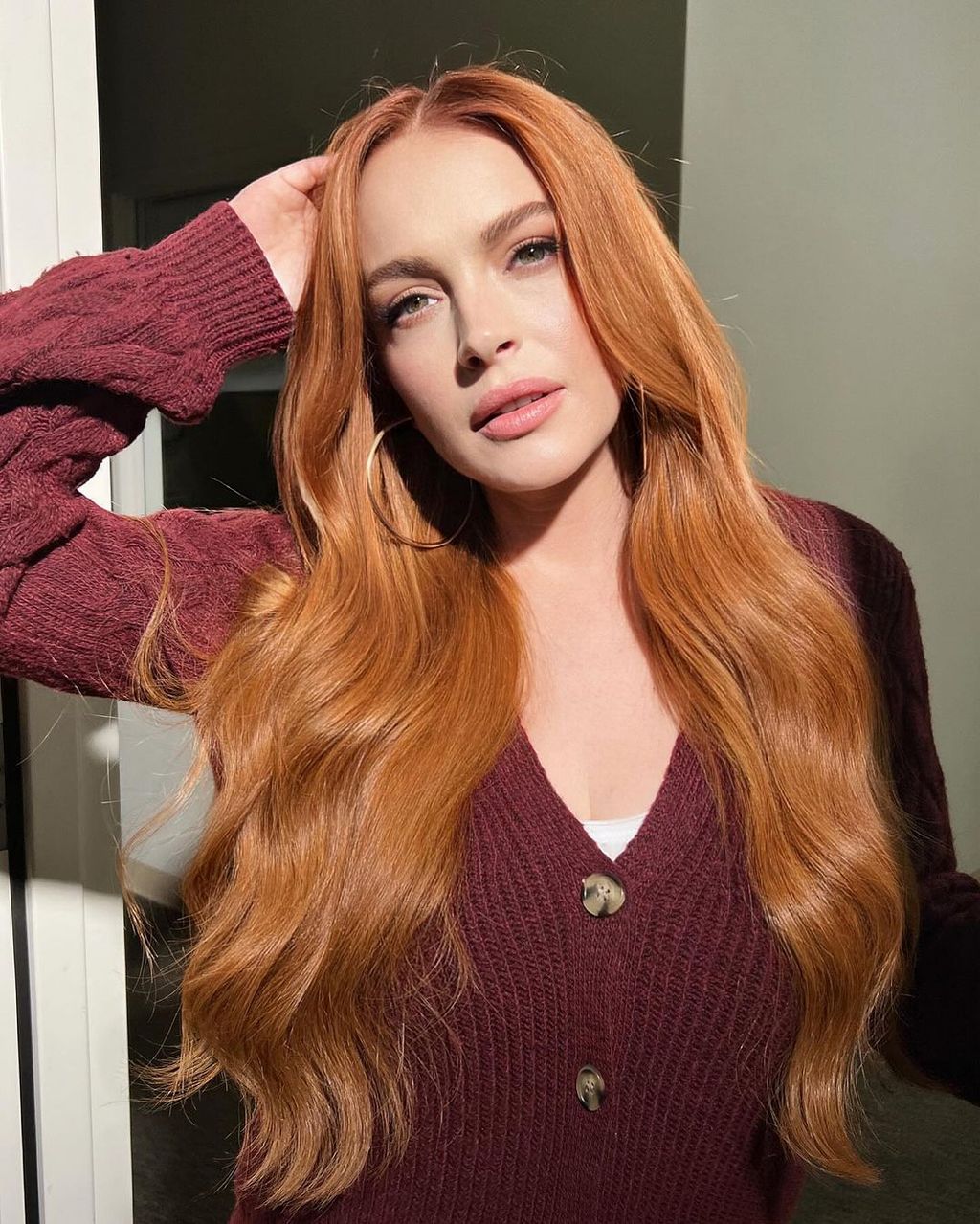 Vibrant Copper Red Loose Waves Vibrant Copper Red Loose Waves β Winter Red Hair Colors