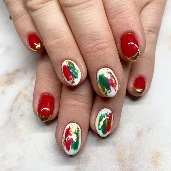 Visible Visual Idea Visible Visual Idea β Christmas Nails 2026