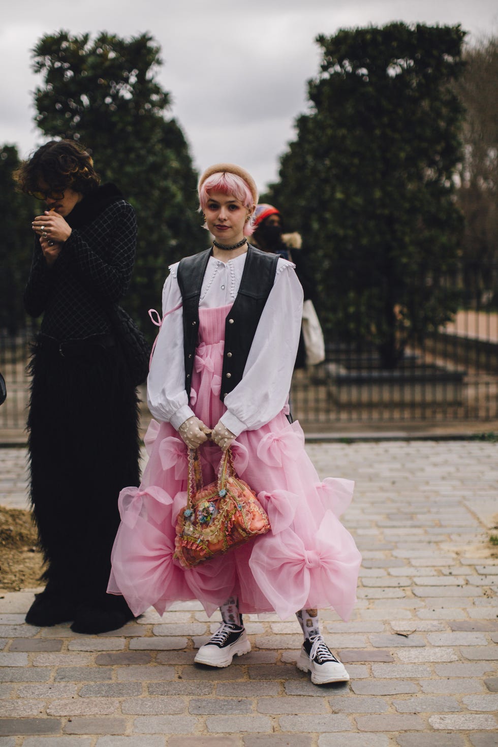 Tulle Dress and Vest with White Sneakers for a Fashion Event — Winter Outfits with Sneakers