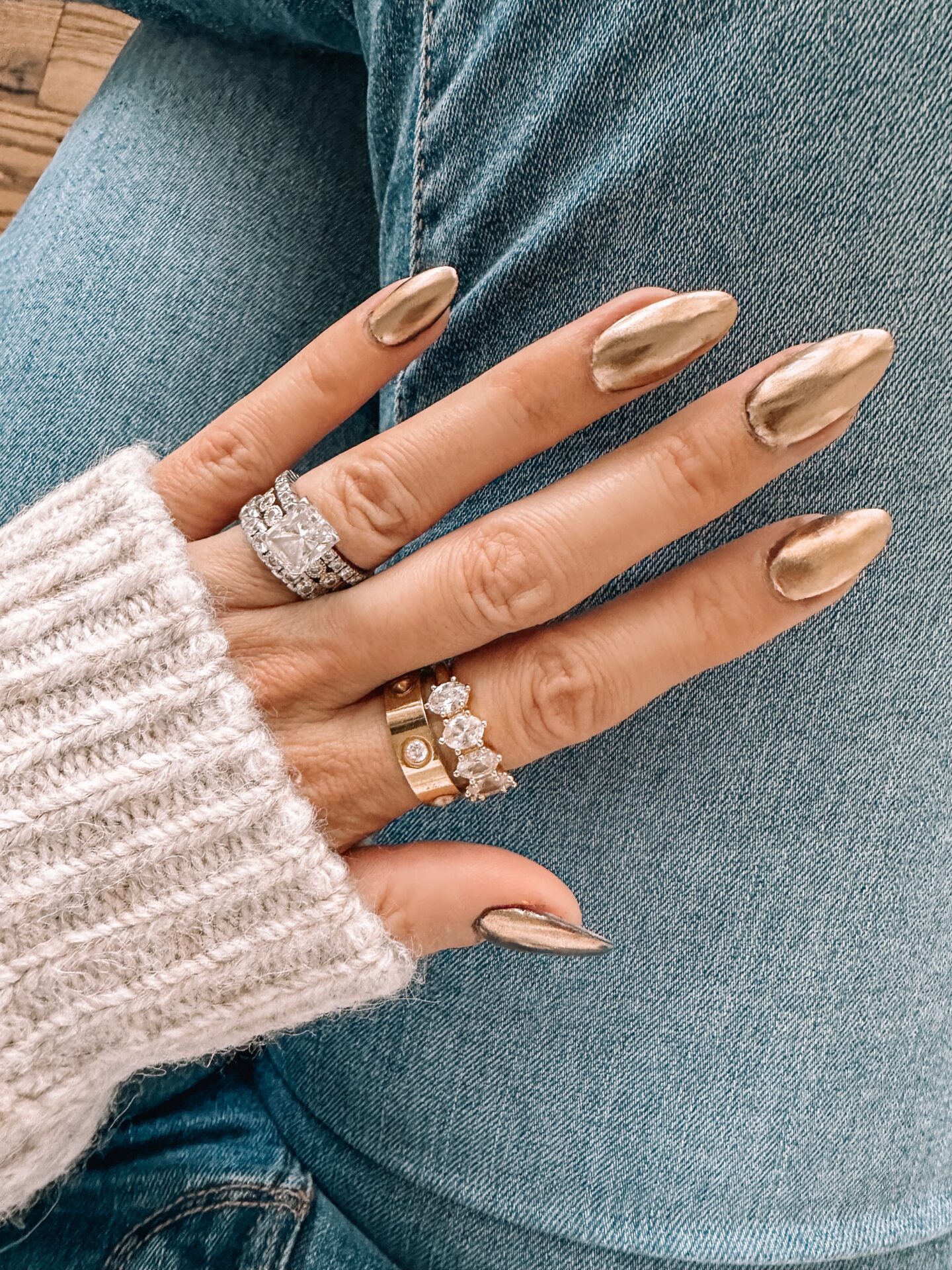Chrome Visual Idea Chrome Visual Idea β Winter Dip Powder Nails