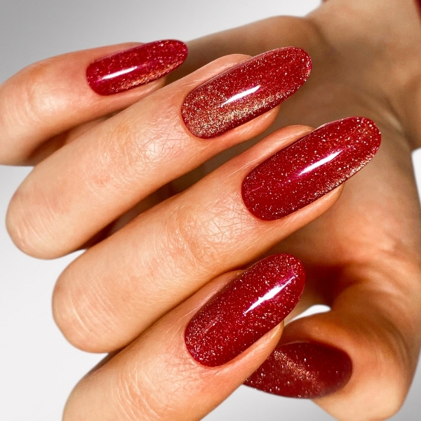 Medium Almond Visual Idea — Minimalist Christmas Nails 2026