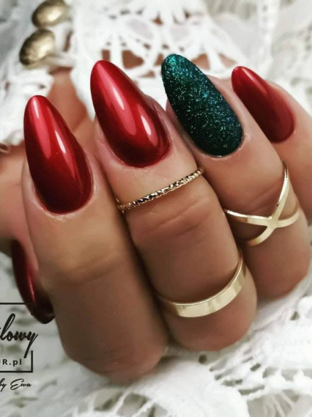 Deep Red Chrome with Green Glitter Accent Deep Red Chrome with Green Glitter Accent β New Years Dip Powder Nails 2027