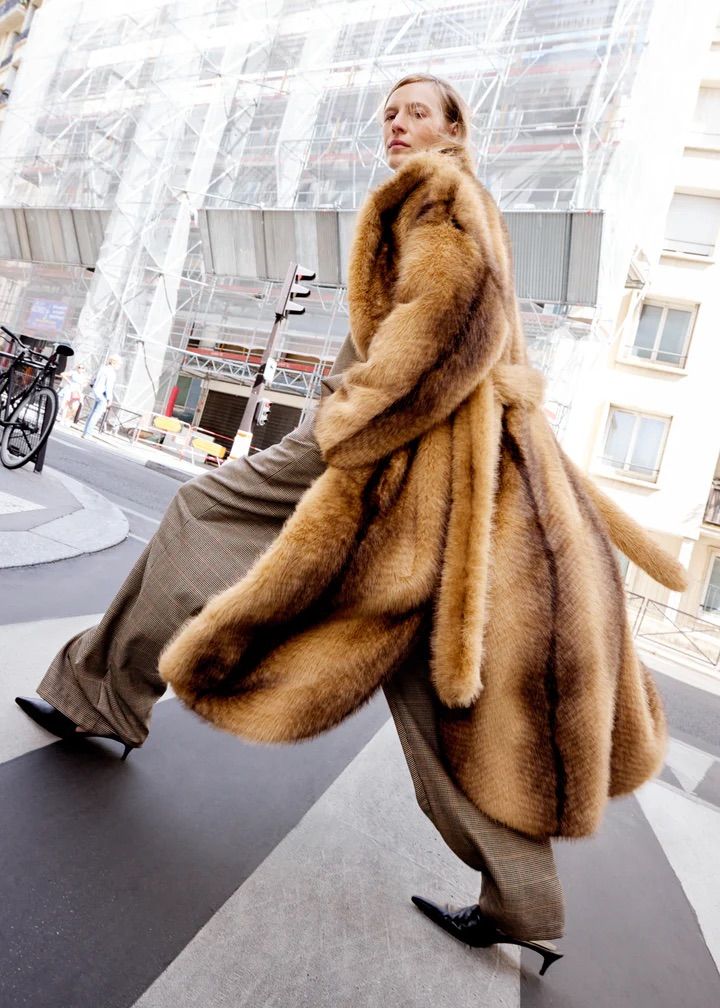 Coat Outfit Fur Faux Mantel The Most Stunning Faux Fur Coats On Trend This Winter