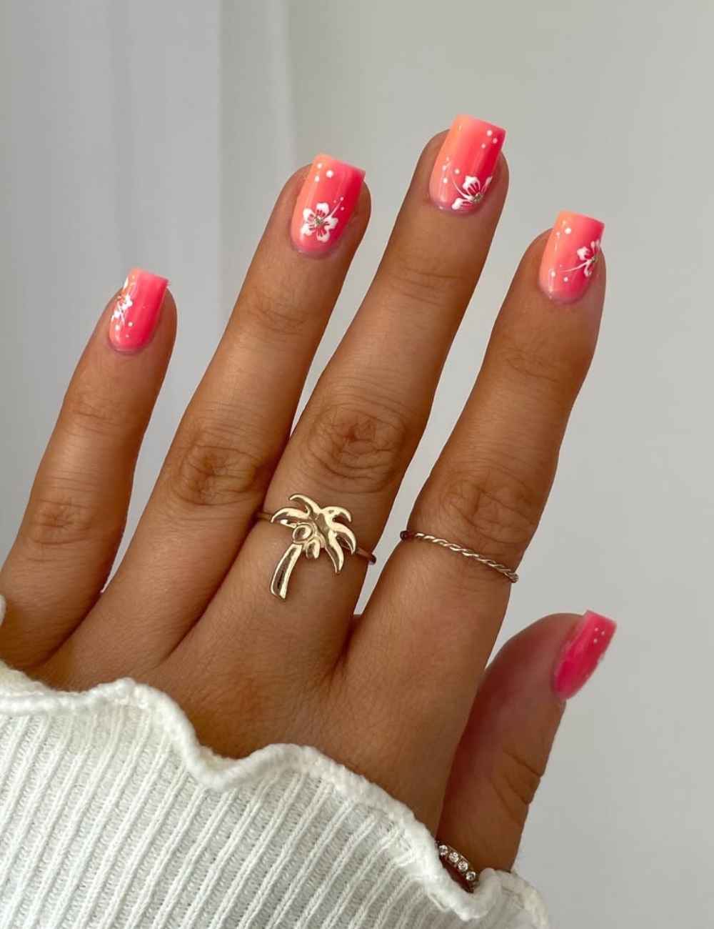 Coral-Hot Pink Gradient with Floral Dots — Holiday Nail Colors 2026