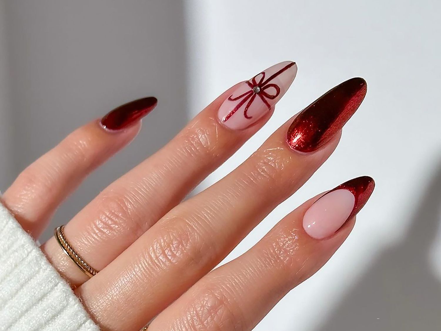 Metallic Red Stiletto with Gift Wrap Accent Metallic Red Stiletto with Gift Wrap Accent β Christmas Nails for Teens 2026