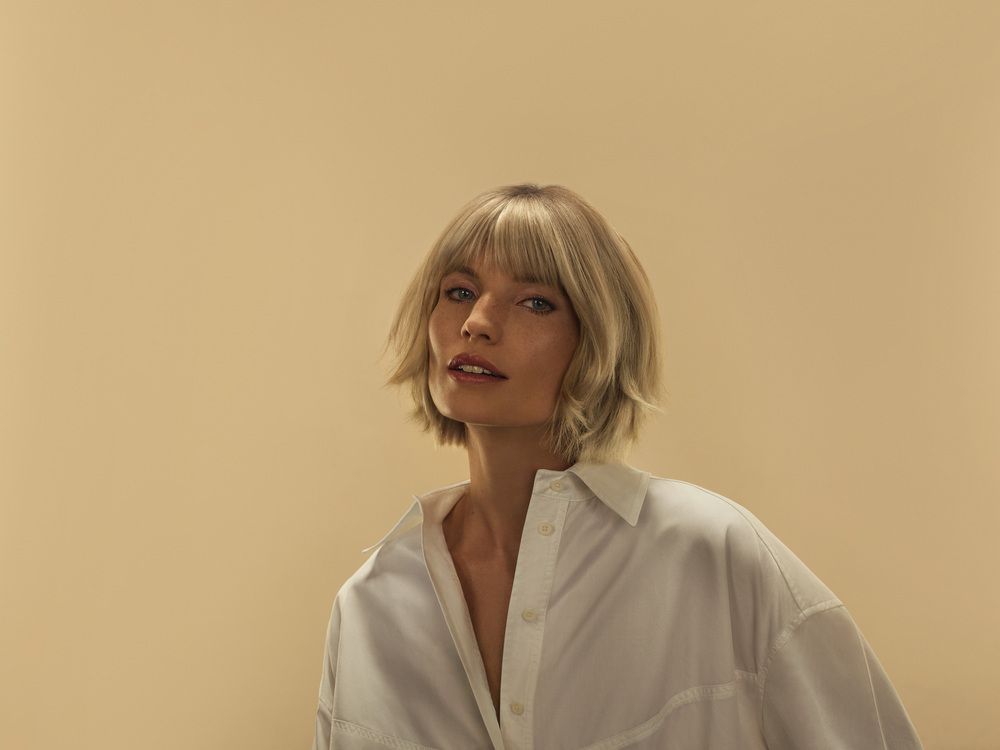 Collarbone Visual Idea — Winter Hairstyles for Thin Hair
