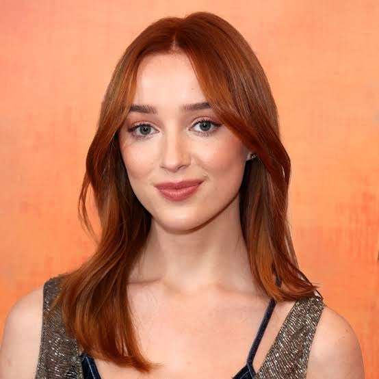 Shoulder Length Visual Idea Shoulder Length Visual Idea β Winter Hair Colors for Olive Skin