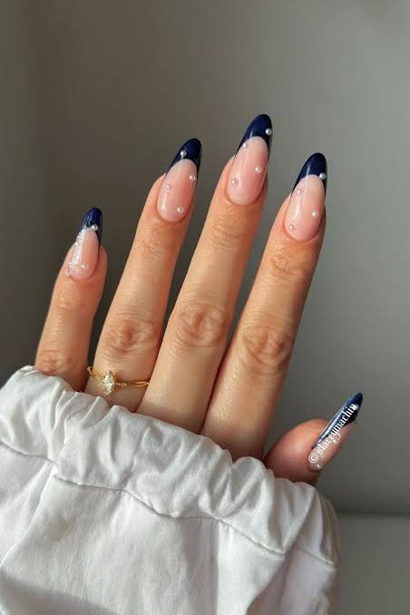 Gradient Blue Celestial French Tips Gradient Blue Celestial French Tips β Winter French Tip Nails