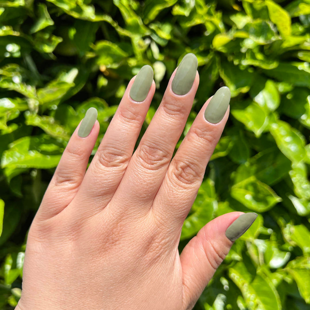 Muted Olive Green Matte Oval Nails Muted Olive Green Matte Oval Nails β Winter Green Nails