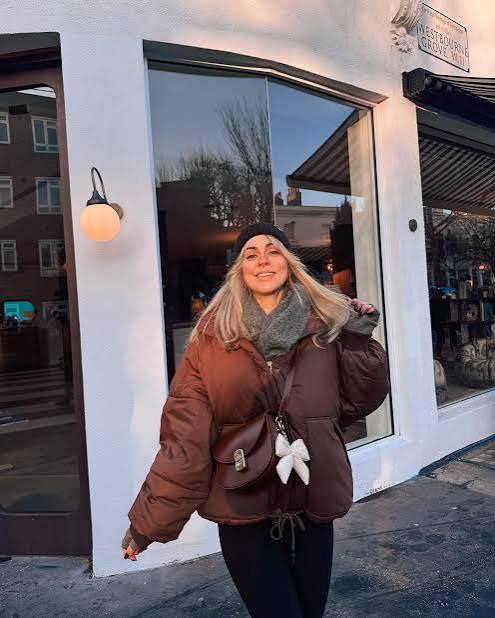 Oversized Brown Puffer Jacket with Grey Scarf and Beanie — Winter Puffer Jacket Outfits