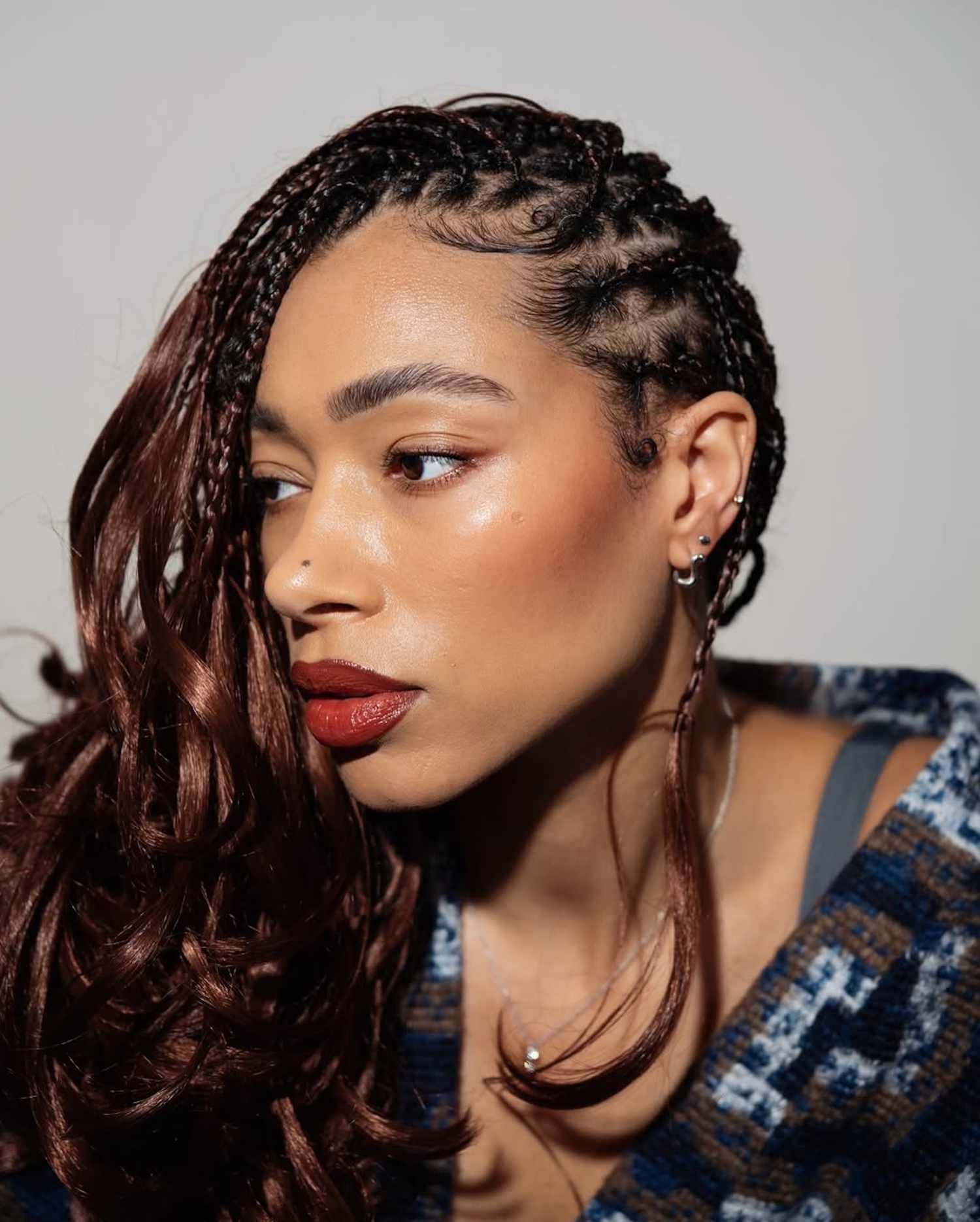 Mid-Back Waves With Face-Framing Braids Mid-Back Waves With Face-Framing Braids β Winter Protective Hairstyles