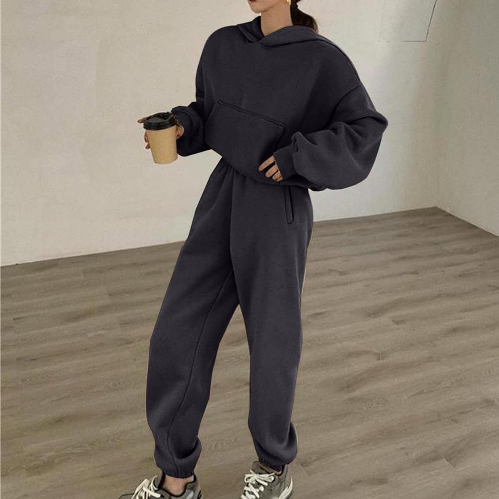 Dark Grey Fleece Sweatsuit for Ultimate Casual Comfort Dark Grey Fleece Sweatsuit for Ultimate Casual Comfort β Y2K Winter Outfits