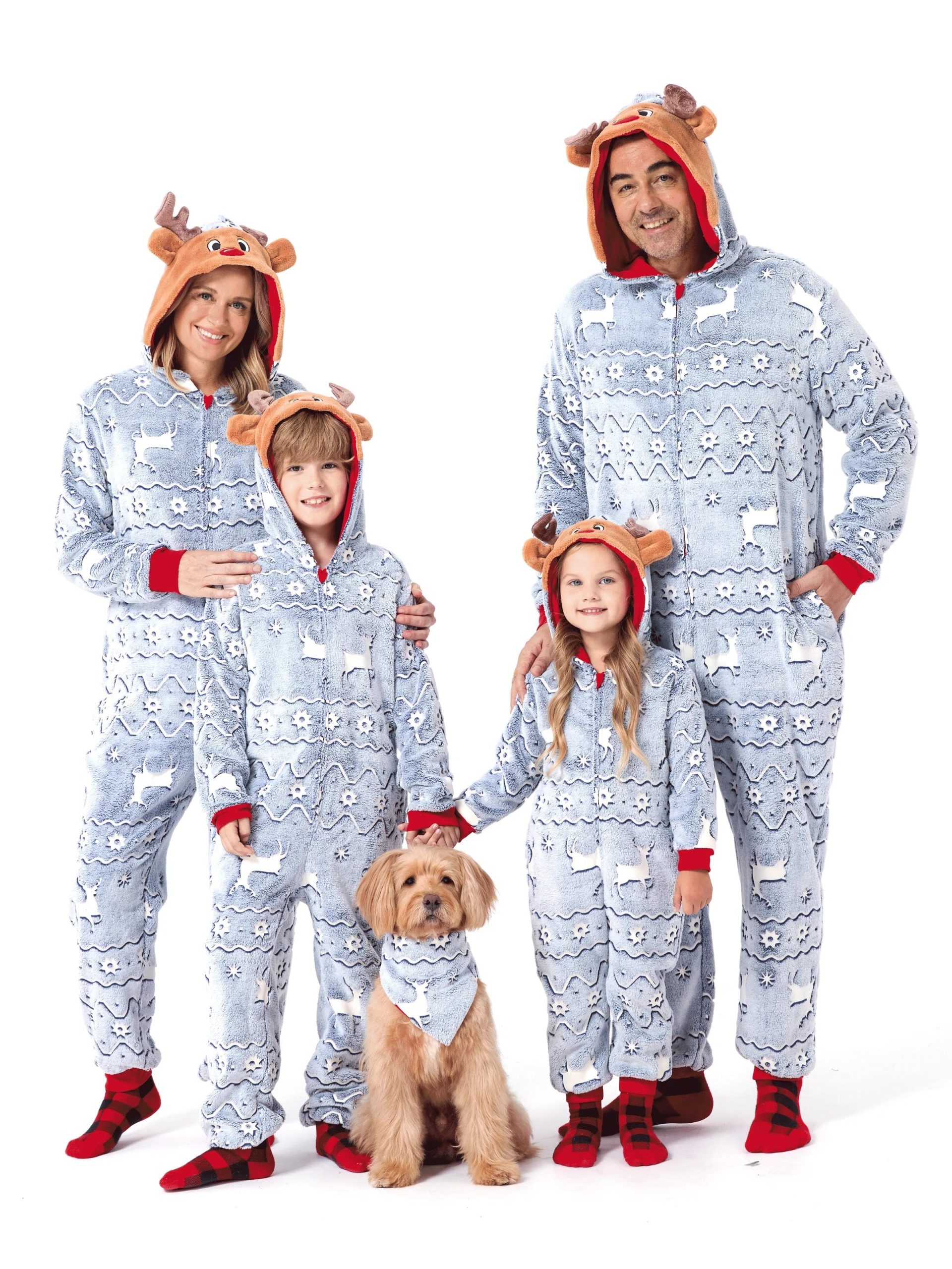 Matching Fleece Onesies: Reindeer Pattern for a Whimsical Winter Family Photo Matching Fleece Onesies: Reindeer Pattern for a Whimsical Winter Family Photo β Winter Family Photo Outfits