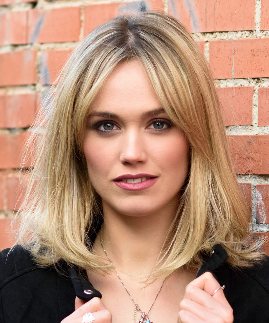 Blunt Lob With Blunt Bangs — Medium Length Winter Haircuts