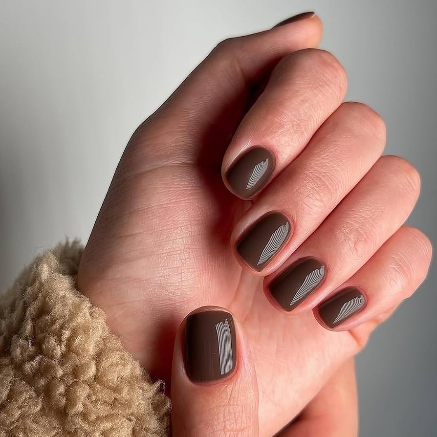 Deep Warm Brown Glossy Nails Deep Warm Brown Glossy Nails β Short Winter Round Nails