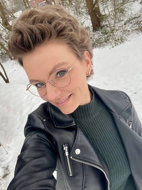 Light Brown Visual Idea Light Brown Visual Idea β Winter Hairstyles for Curly Hair