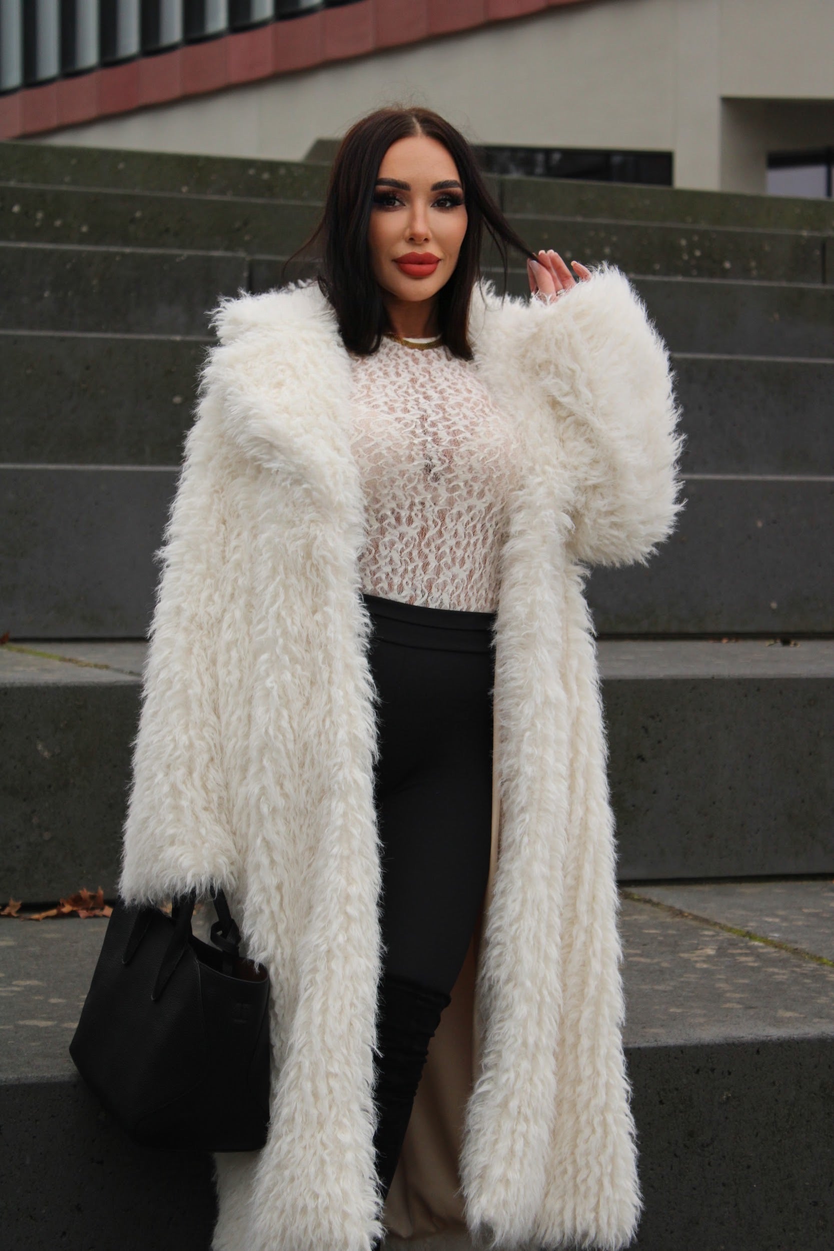 Evening Party Long White Textured Faux Fur Coat: Comfort Trade-off — Faux Fur Coat Outfits