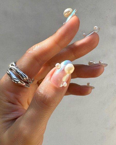 Glossy Pearlescent Visual Idea Glossy Pearlescent Visual Idea β New Years Nail Designs 2027