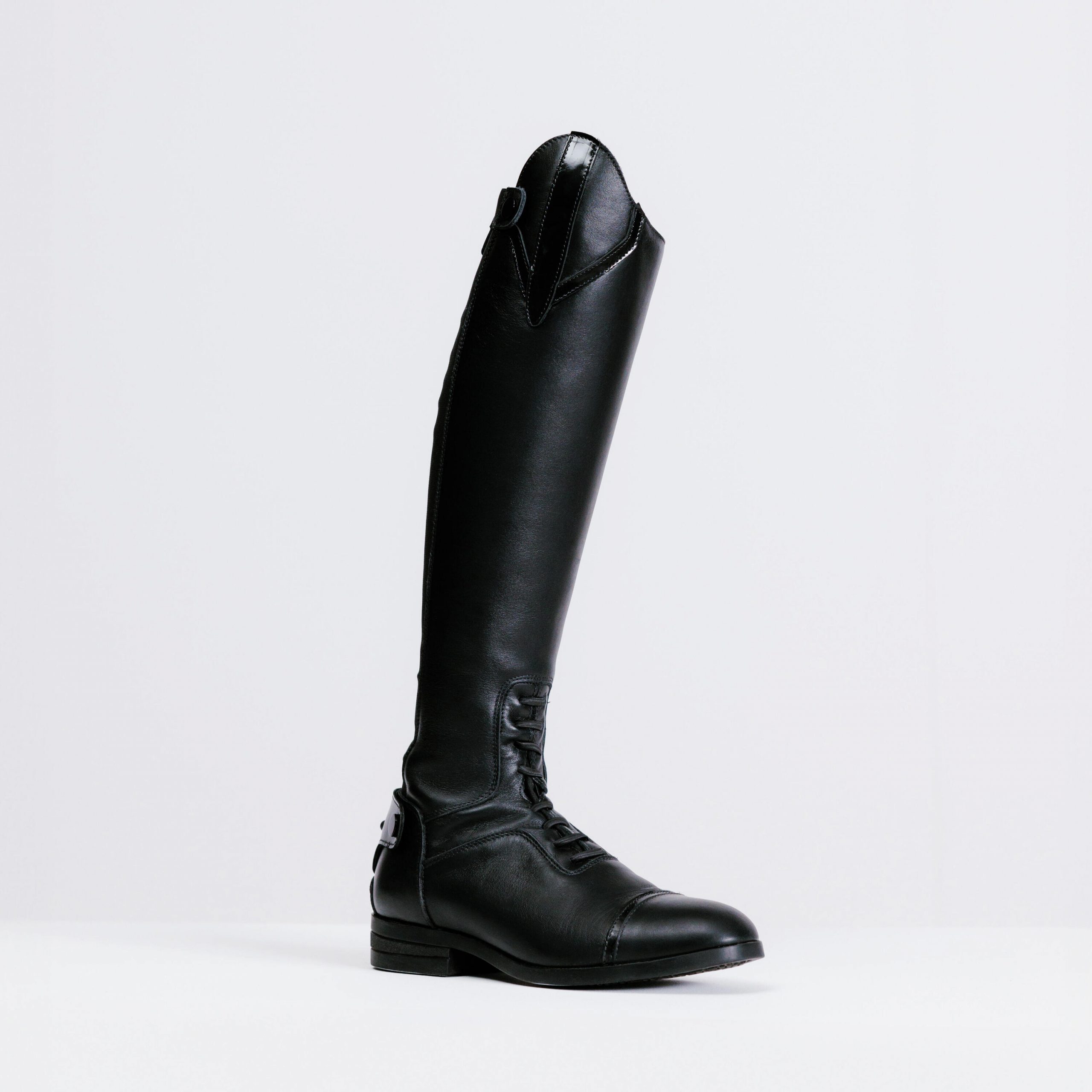 Textural Contrast: Black Riding Boot with Patent Leather Accent Textural Contrast: Black Riding Boot with Patent Leather Accent β Riding Boots Outfits