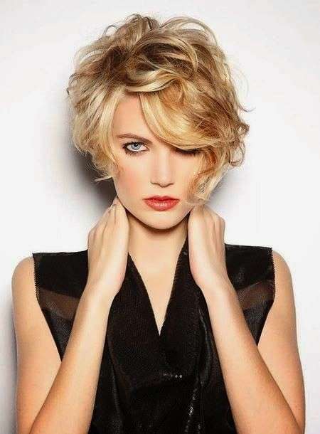 Bob Visual Idea — Winter Hairstyles for Short Hair