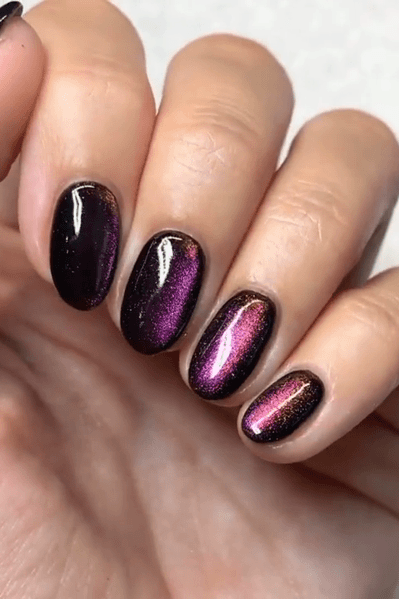 Vibrant Purple Pink Gold Cat Eye Nails — Winter Cat Eye Nails