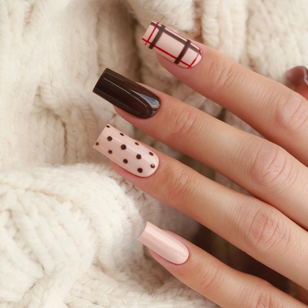 Plaid Pattern Medium Square Nails Plaid Pattern Medium Square Nails β Winter Work Nails