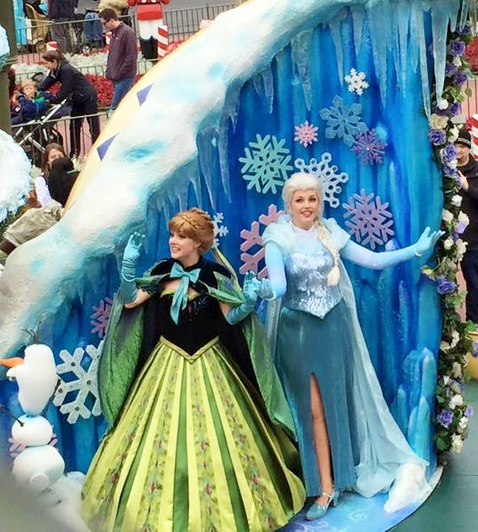 Elsa's Ice-Themed Gown with Cape for a Magical Parade Look Elsa's Ice-Themed Gown with Cape for a Magical Parade Look β Disney Winter Outfits
