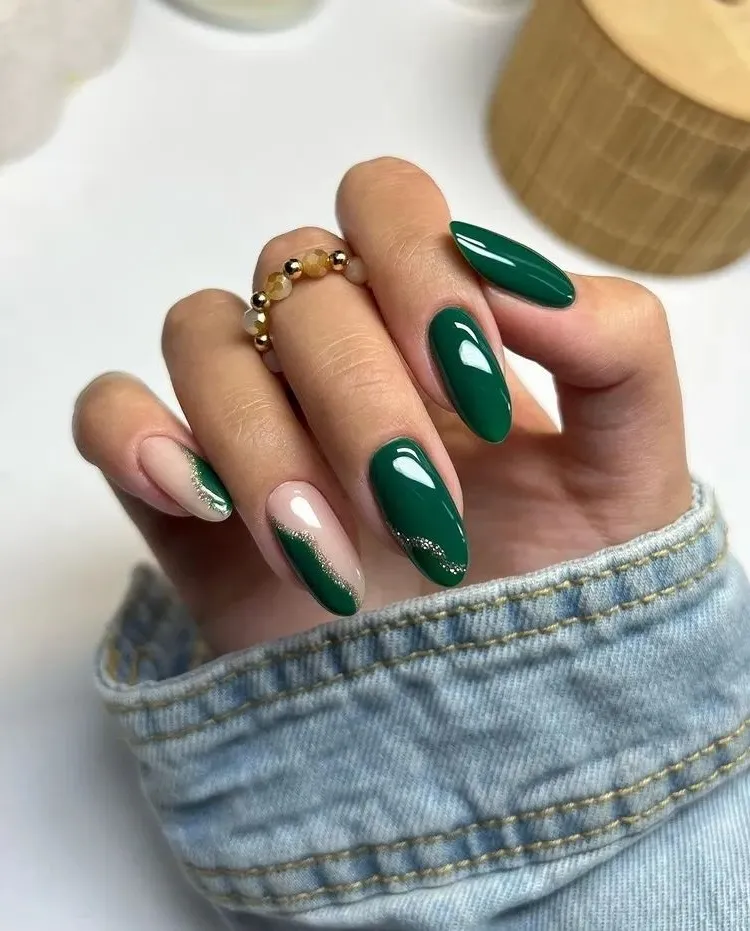 Deep Green French Tips with Silver Glitter Deep Green French Tips with Silver Glitter β Emerald Green Nails