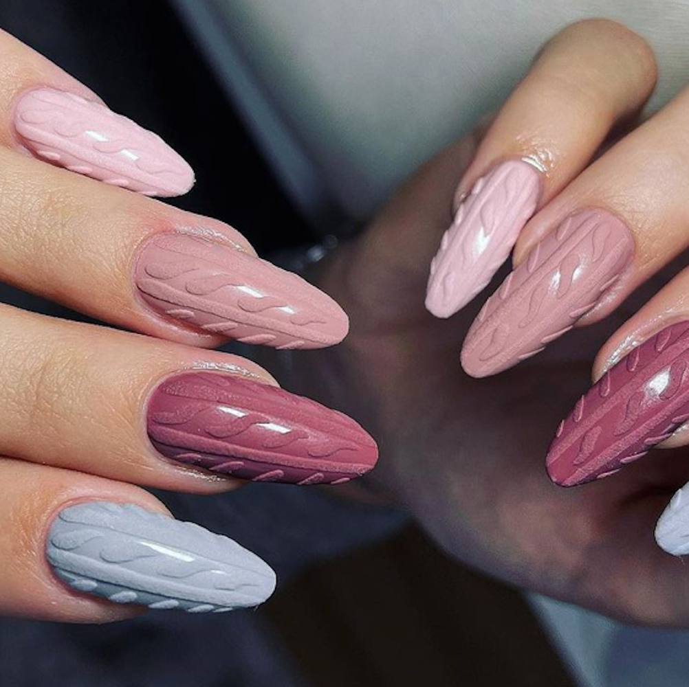 Matte Visual Idea Matte Visual Idea β Winter Nude Nails
