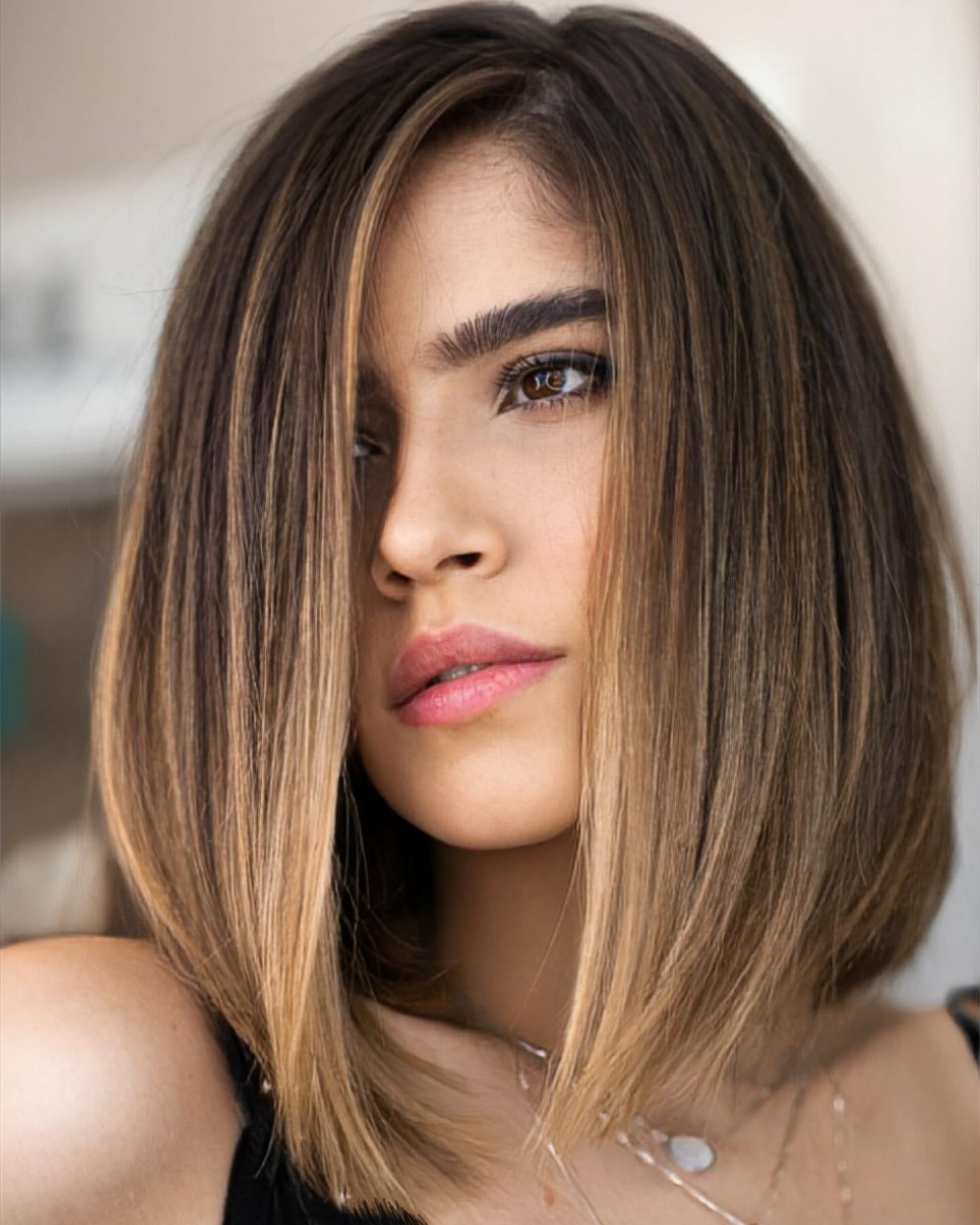 Chin Visual Idea — Winter Haircuts for Oval Faces