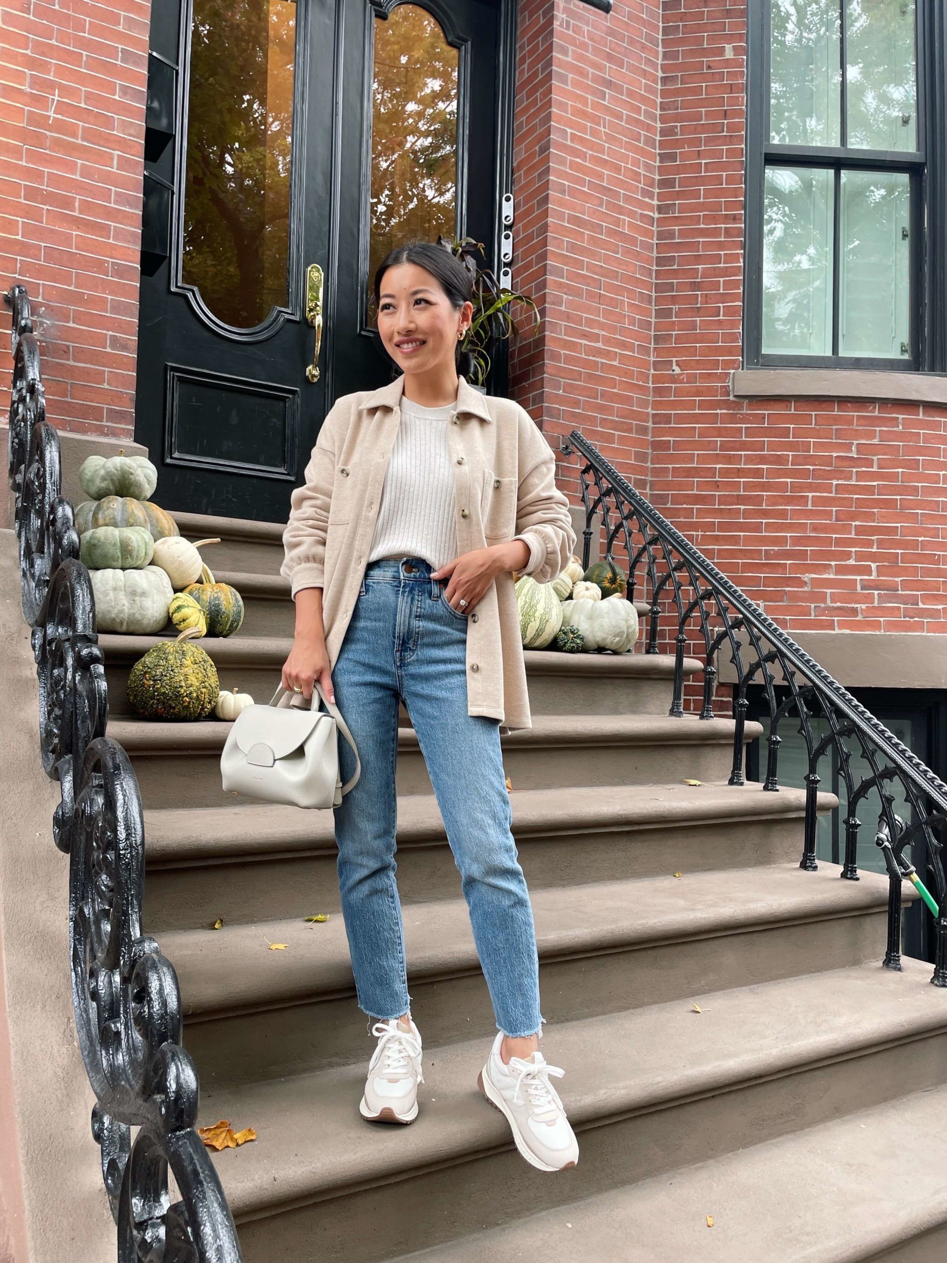 Casual Shacket Look with Ribbed Knit Top and White Sneakers Casual Shacket Look with Ribbed Knit Top and White Sneakers β Winter Outfits for Petite Women