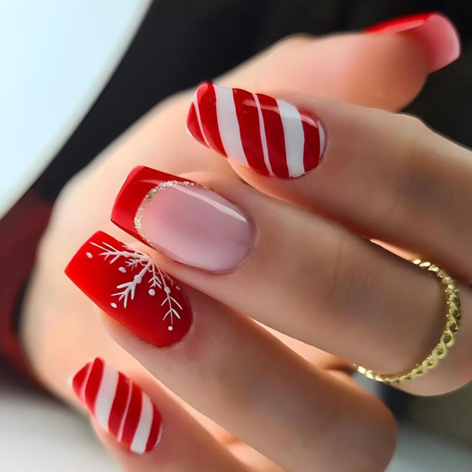 High Gloss Visual Idea High Gloss Visual Idea β Winter Squoval Nails