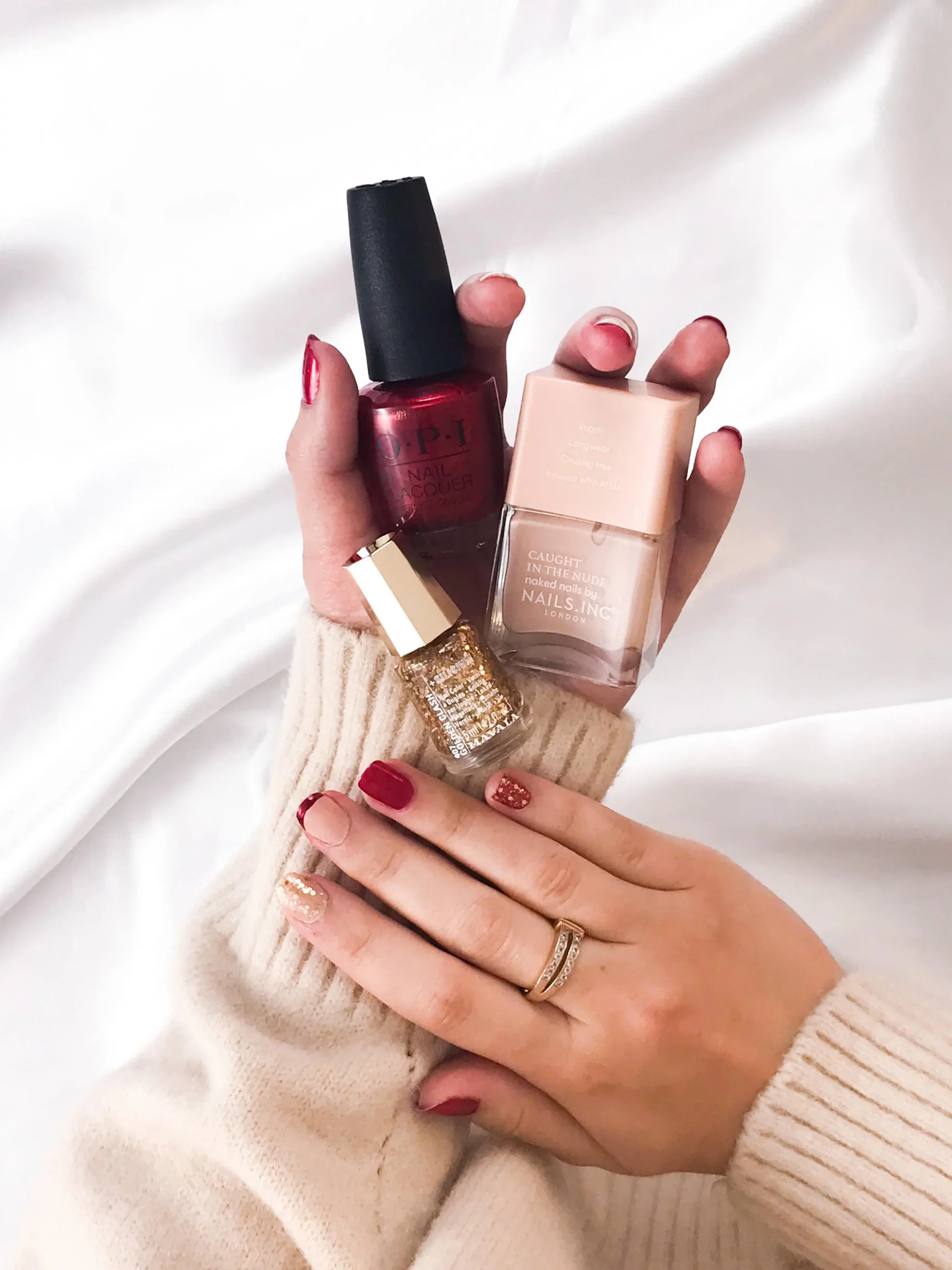 Burgundy Glitter Gradient Square Nails Burgundy Glitter Gradient Square Nails β Burgundy Christmas Nails 2026