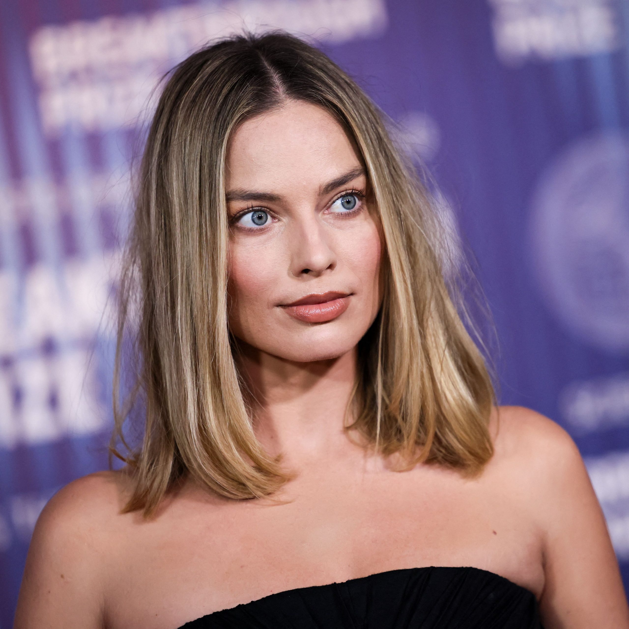 Blonde Balayage Bob Blowout Blonde Balayage Bob Blowout β Winter Hairstyles