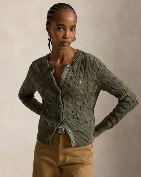 Cable-Knit Cardigan: Effortless European Casual — Europe Winter Outfits