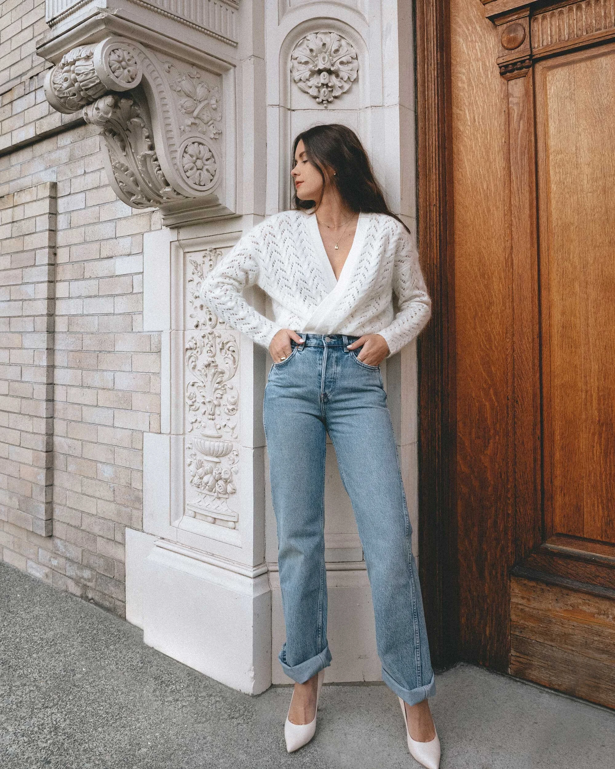 Light Blue Cuffed Straight-Leg Jeans with a White Wrap Cardigan Light Blue Cuffed Straight-Leg Jeans with a White Wrap Cardigan β Winter Outfits with Jeans