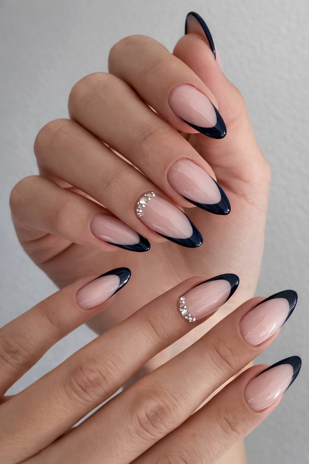 Glossy Visual Idea Glossy Visual Idea β Winter Birthday Nails