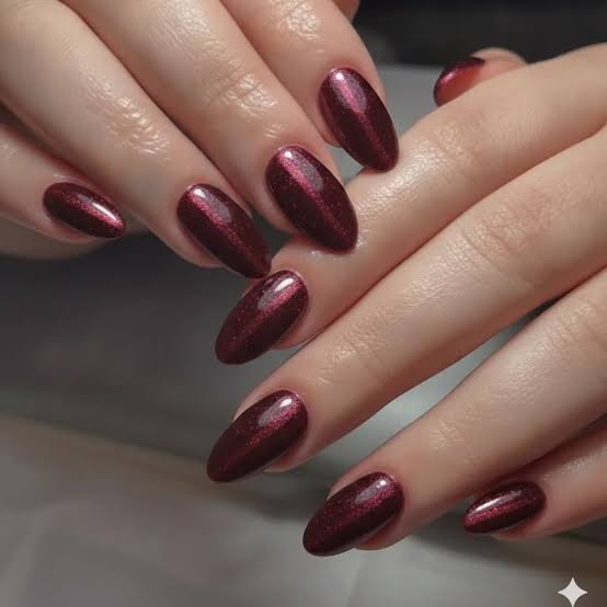 Deep Burgundy Velvet Cat Eye — velvet nails