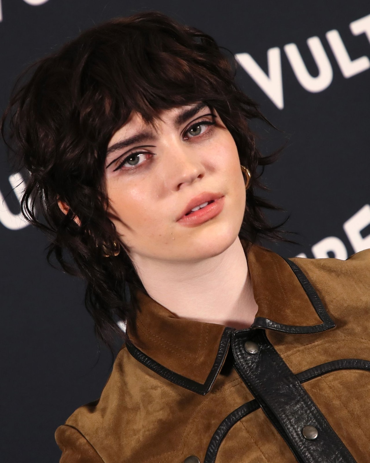 Textured Chin Length Wolf Cut Textured Chin Length Wolf Cut β wolf cut hairstyles