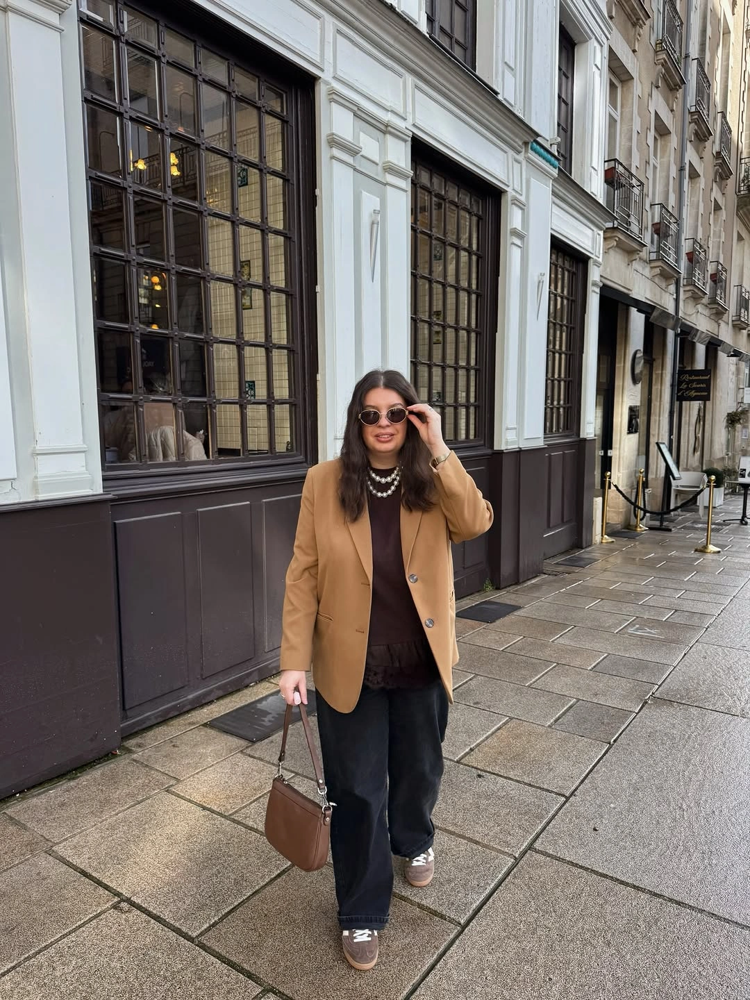 Camel blazer dark brown top loose jeans layered necklace and brown handbag