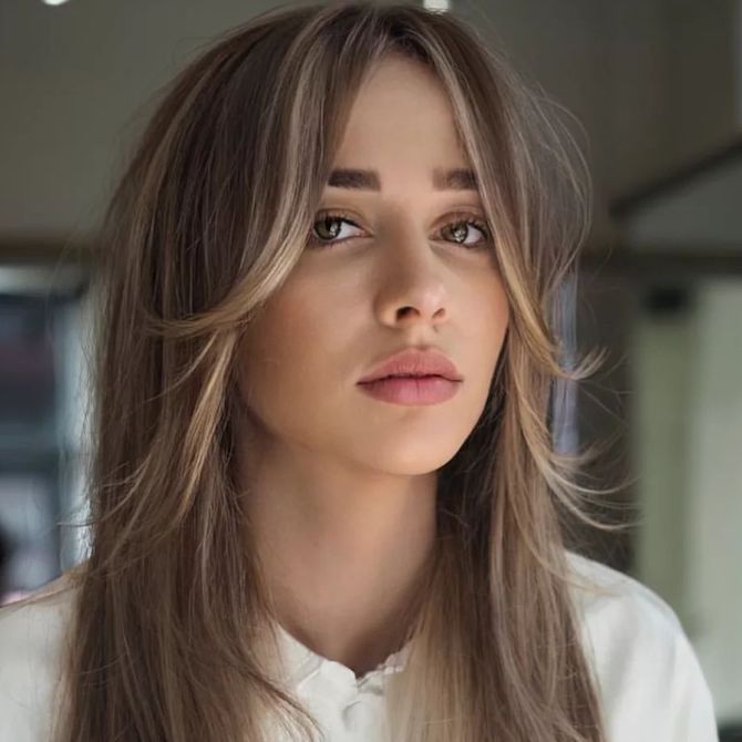 Dark Blonde Money Piece with Smooth Blowout — money piece highlights